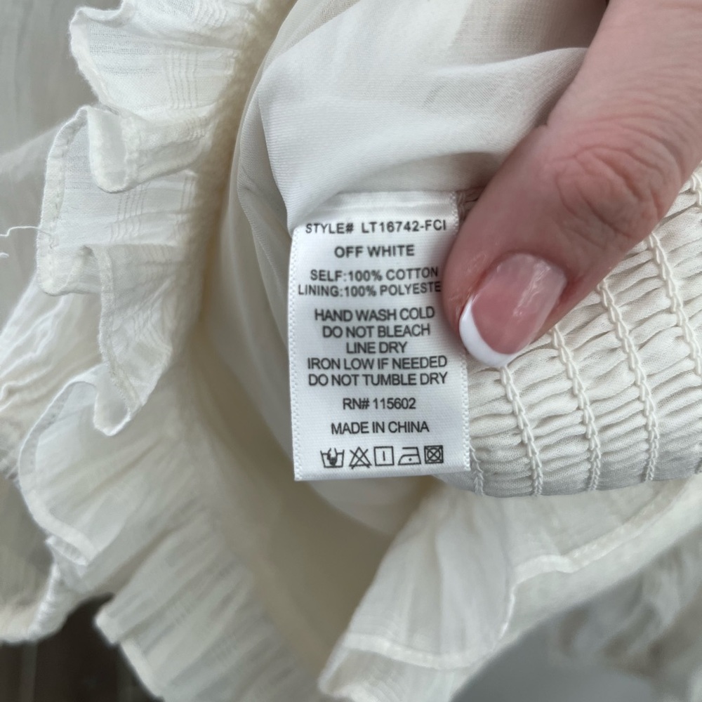 Lush White Puff Sleeve Crop Top - Picture 7 of 12